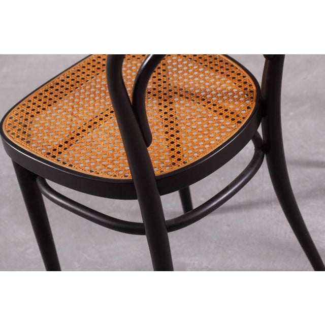 1970s Vintage No. 214 Chairs from Thonet, Austria, 1970s, Set of 2 For Sale - Image 5 of 11