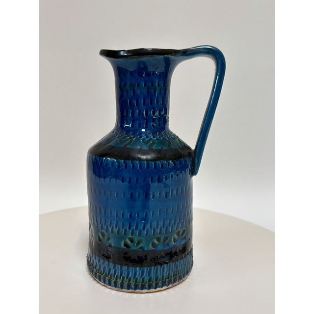Bitossi “Rimini Blu” Ceramic Pitcher Vase, Attributed to Aldo Londi, Italy 1960s For Sale - Image 11 of 18