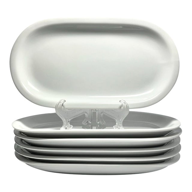 Contemporary Crate & Barrel Porcelain White Oval Oblong Appetizer Plates - Set of 6 For Sale