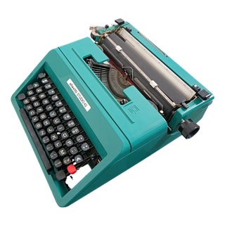 Studio 45 Typewriter by Ettore Sottsass for Olivetti, 1967 For Sale