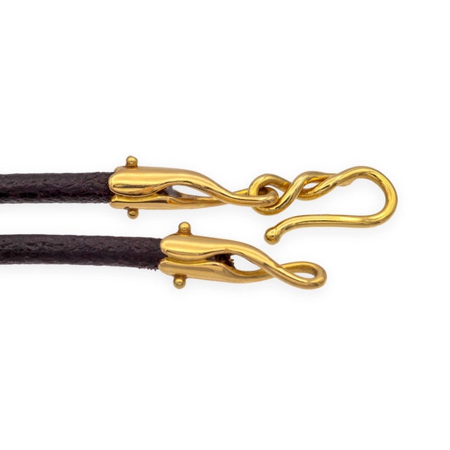 Mid 20th Century Vintage 18k Yellow Gold Baroque 22mm Pearl Pendant Leather Cord Necklace 23.5" For Sale - Image 5 of 9