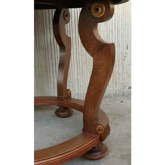 1940s 20th French Marquetry Round Center Table With Four Cabriole Legs For Sale - Image 5 of 9