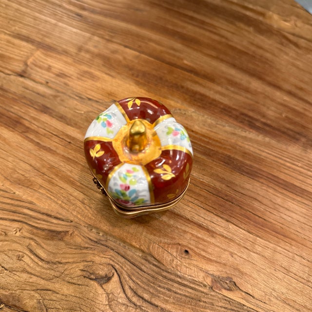 Limoges Red Bell Pepper With Floral Panels Trinket Box by La Gloriette For Sale - Image 10 of 12