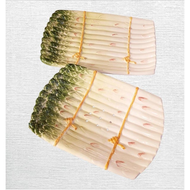 Traditional Sur Le Table Italian Asparagus Serving Platter With Serving Drainer- 2 Piece Set For Sale - Image 3 of 9