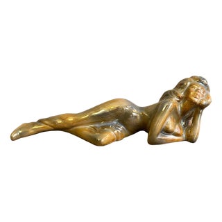 Art Deco Glazed Ceramic Shelf Figure of a Nude Female, 1930s For Sale