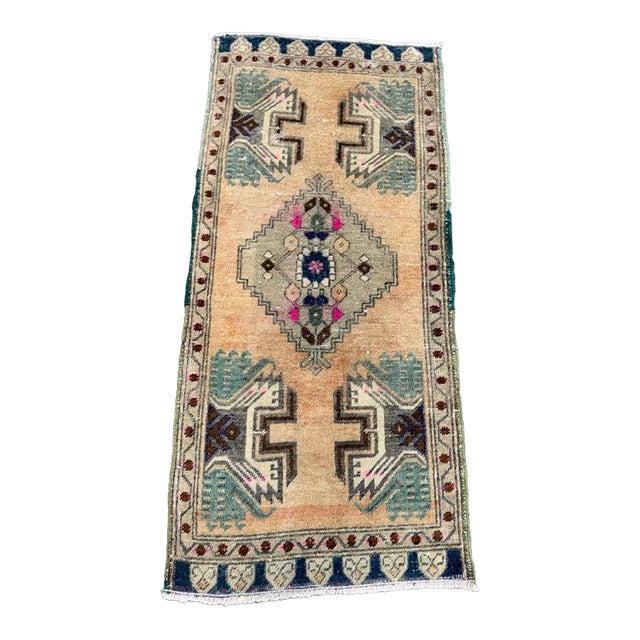 Turkish Yastik Rug 1'8" x 3'6" For Sale