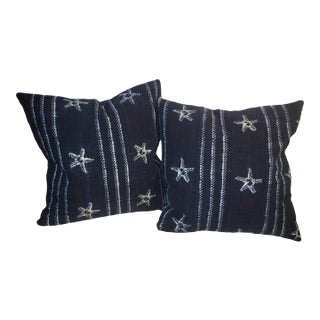 Blue and White Stars Linen Pillows For Sale