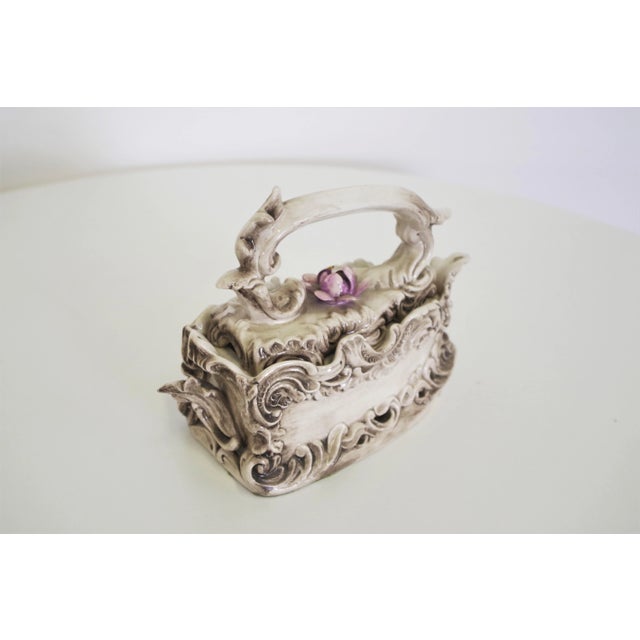 Ceramic Clothes Iron from Capodimonte, 1960s For Sale - Image 4 of 12