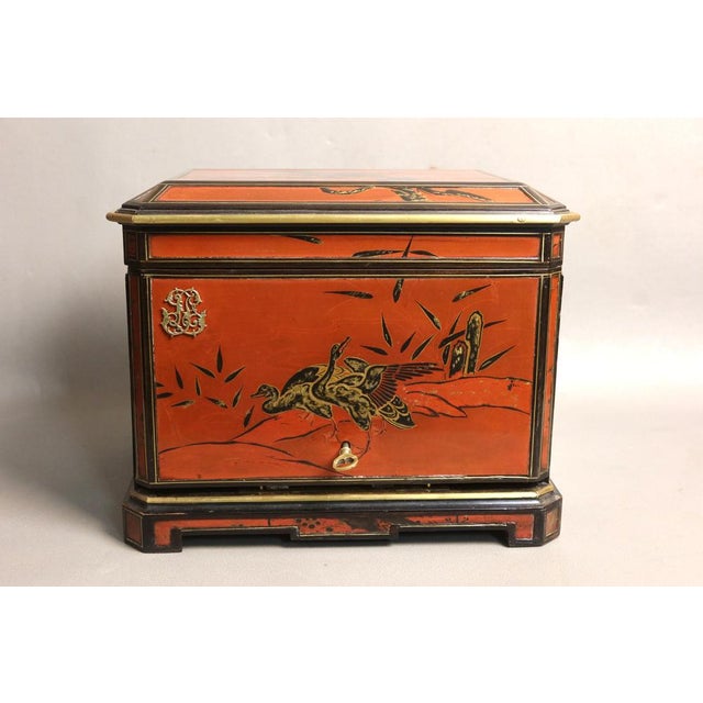 Lacquered Cigar Humidor from Maison Giroux For Sale - Image 4 of 14