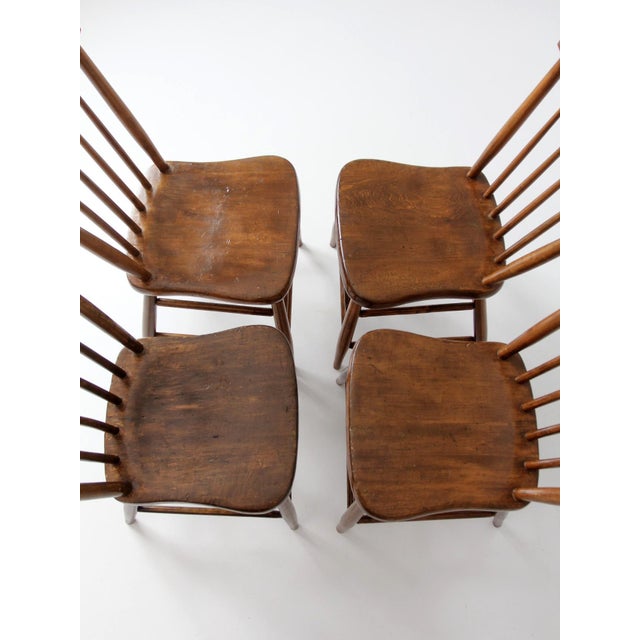 Antique Plank Seat Farmhouse Windsor Dining Chairs Set of 4 For Sale - Image 6 of 17