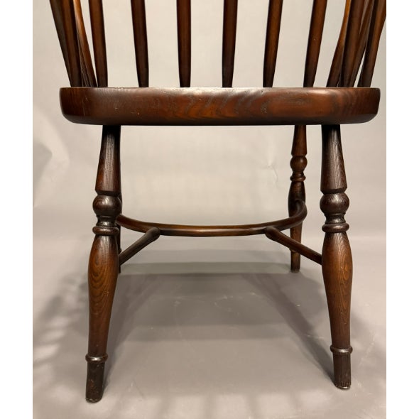 Custom English Windsor Dining Chairs, Oak & Ash, Set of 8 (6 Side + 2 Arm), Handmade C. 1995 For Sale - Image 4 of 10