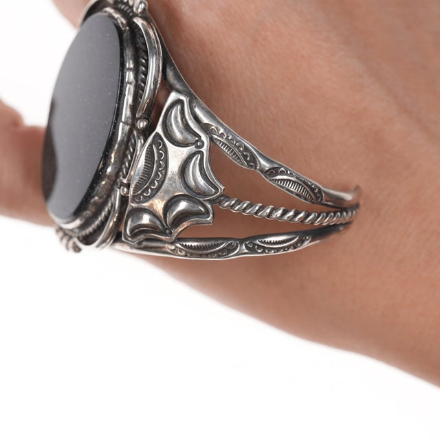 Silver 6.5" 40's-50's Navajo Silver Blue goldstone cuff bracelet For Sale - Image 8 of 11