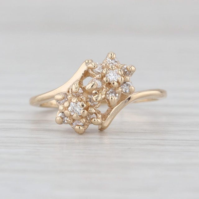 Gold 0.18ctw Diamond Flower Cluster Bypass Ring 14k Yellow Gold Size 4.75 For Sale - Image 8 of 8