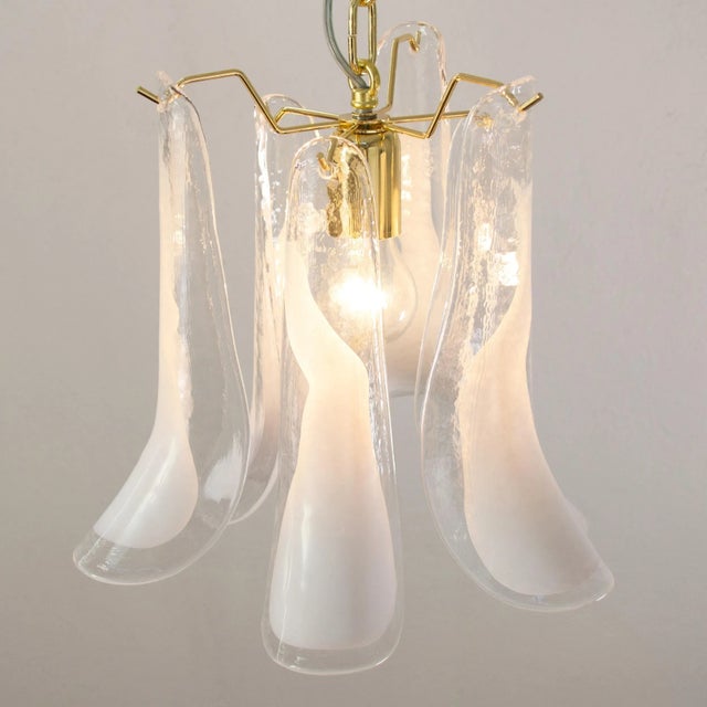 Gold Petal Suspension Lamp in Murano Crystal and White Glass, Italy, 1990s For Sale - Image 8 of 13
