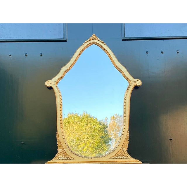 French 1940s French Louis XVI Gold Beech Vanity & Mirror Set | Hand-Carved Elegance For Sale - Image 3 of 12