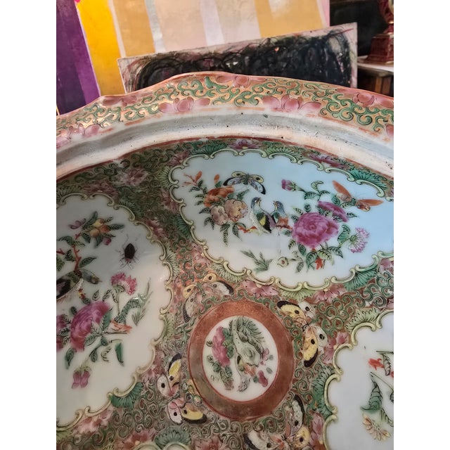 Antique Chinese Porcelain Rose Medallion Tureen For Sale In Boston - Image 6 of 12