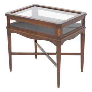 Mid 20th Century Regency Style Mahogany Display Table For Sale