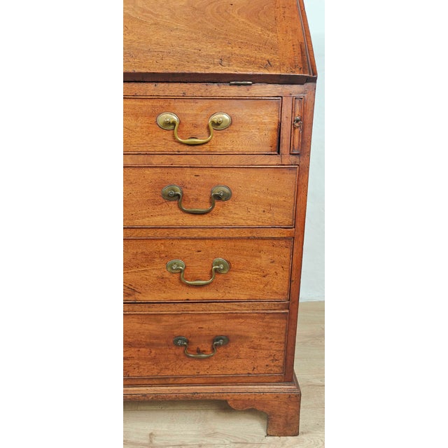 Georgian Secretaire in Oak, 1800 For Sale - Image 9 of 18