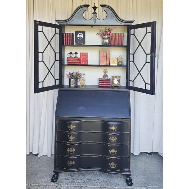 Vintage Chippendale Style Secretary desk with integrated Hutch. Drop wooden secretary leaf, with lots of cubbies to store...