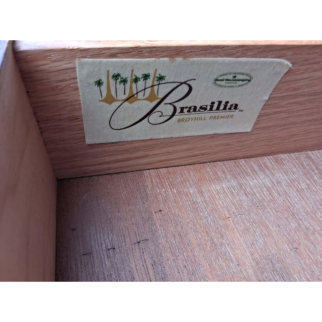 Mid Century Modern Broyhill Brasilia Bar Cart Server. For Sale - Image 18 of 18