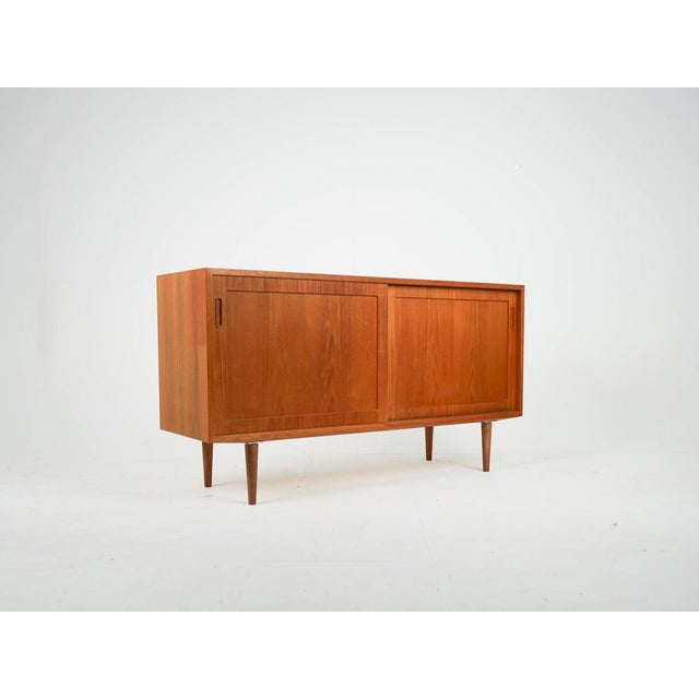 Poul Hundevad Teak Sideboard by Poul Hundevad, 1960s For Sale - Image 4 of 8