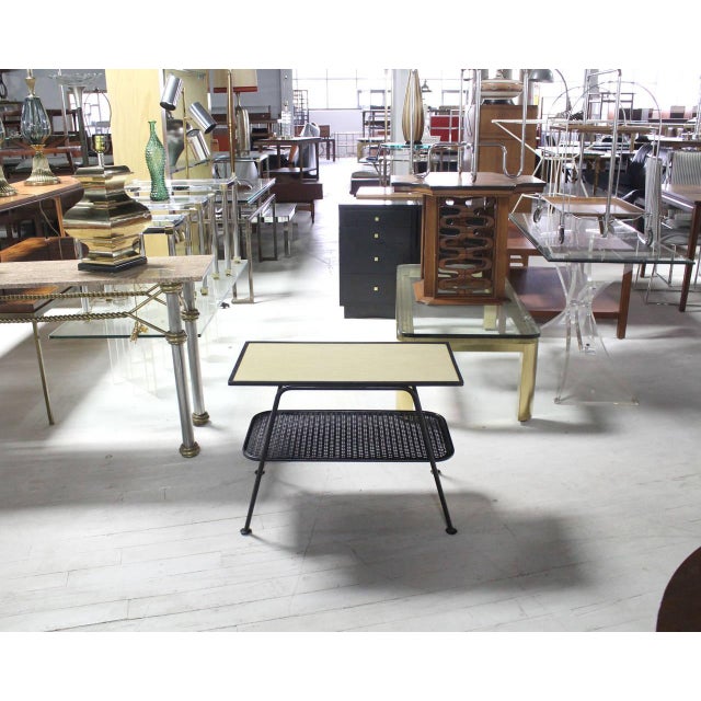 Mid-Century Modern c1950s Bent Tube Two Tier Wicker Shelf Side End Table MINT. Inspected vintage condition.