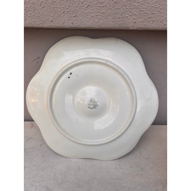 Majolica Seaweeds Oyster Plate Keller & Guerin Saint Clement, Circa 1890 For Sale - Image 4 of 4