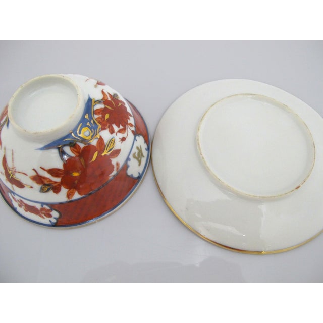 Japanese Imari Porcelain Butterfly & Flower Gold Trim Bowl or Cup & Saucer Pair For Sale - Image 13 of 13