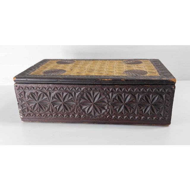 American 18th or 19th Century American Folk Art Chip Carved Polychrome Box For Sale - Image 3 of 18