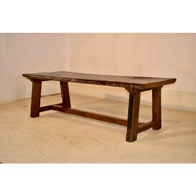 Rustic European 19th Century Chestnut Live Edge Coffee Table From France For Sale - Image 3 of 9