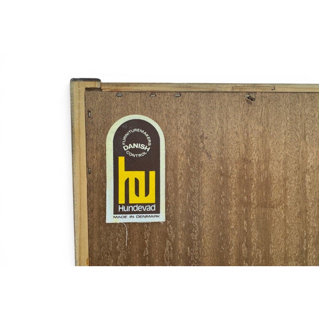Carlo Jensen Double Teak Bookcase by Hundevad + Co #2 | Danish Modern 1960s For Sale In San Francisco - Image 6 of 6