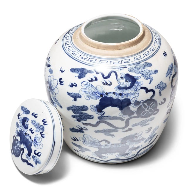 Chinese Chinese Blue and White Jar with Mythical Fu Lions For Sale - Image 3 of 4