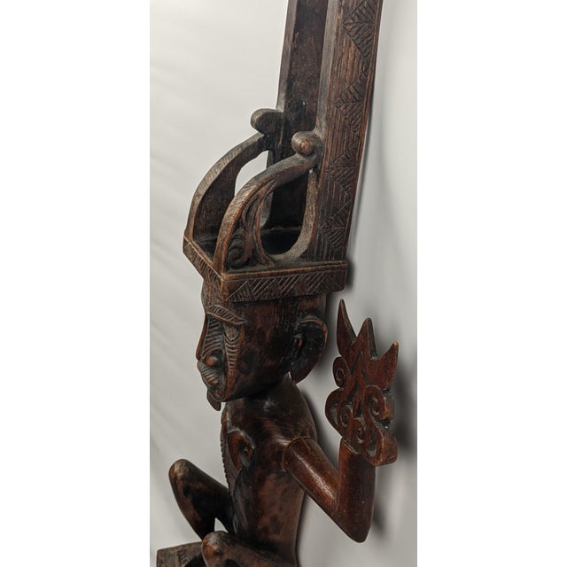 Early 20th Century Attributed Nias Ancestor Figure – Large Carved Wood Adu Zatua, Indonesia For Sale - Image 13 of 18