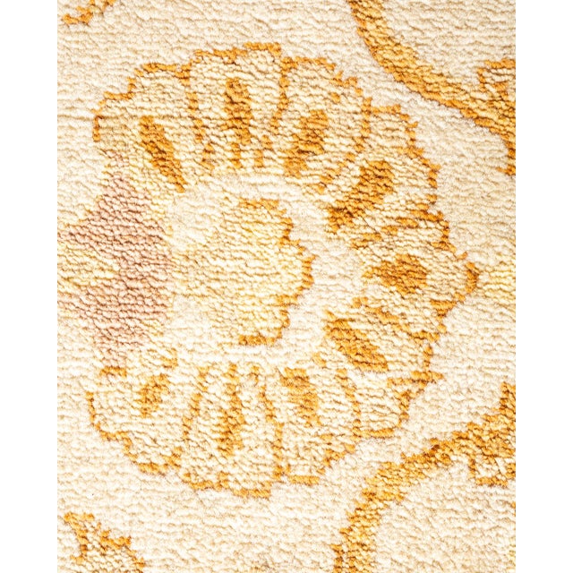 Traditional Eclectic, One-of-a-Kind Hand-Knotted Area Rug - Ivory, 4' 1" x 6' 3" For Sale - Image 3 of 8