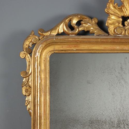 Mirror with Carved and Gilded Wooden Frame For Sale - Image 4 of 11