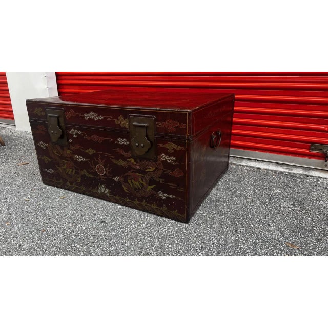 Chinese Late 19th Century Chinese Hand-Painted Vellum Leather Trunk For Sale - Image 3 of 12