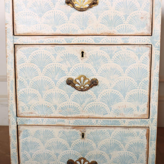 English Decorated Chests of Drawers, 1890s, Set of 2 For Sale - Image 6 of 10