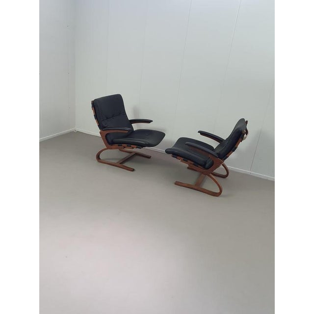 Scandinavian Black Leather Lounge Chairs, Set of 2 For Sale - Image 4 of 14