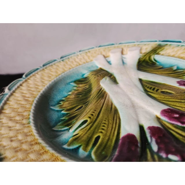Antique French Asparagus Barbotine Plate from Salins, 1900s, Set of 4 For Sale - Image 6 of 8