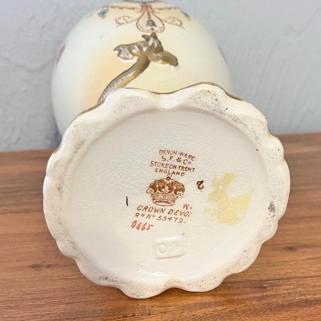 Eggshell Antique S. Fielding & Co. Crown Devon Vase For Sale - Image 8 of 8