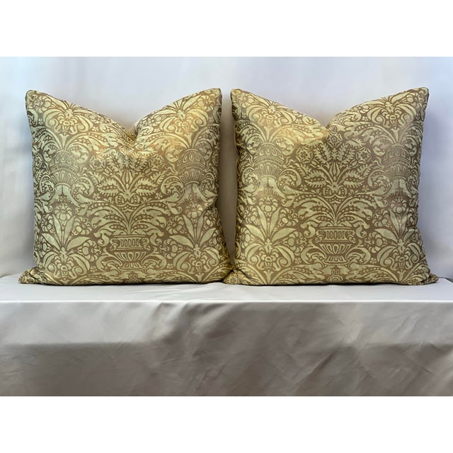 French Provincial Mariano Fortuny “Campanelle” 22” Feather/Down Pillows- A Pair For Sale - Image 3 of 5