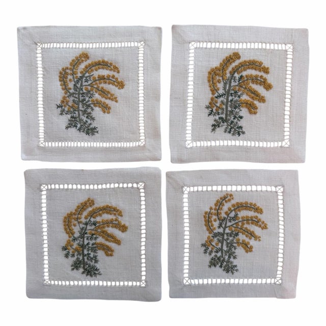 Elevate your next happy hour or dinner party with this gorgeous set of 8 vintage-inspired SFERRA cocktail napkins. Known...