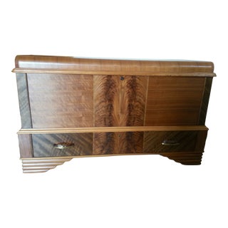 Early 20th Century Art Deco Waterfall Cedar Hope Blanket Chest For Sale