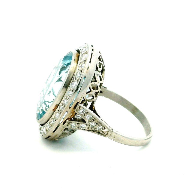 1920s Art Deco Platinum Aquamarine & Diamond Cocktail Ring, Size 6.25 For Sale - Image 9 of 13