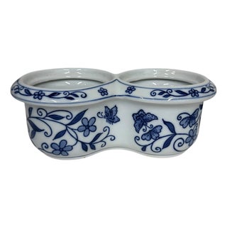 Vintage 1990s Blue and White Double Planter For Sale