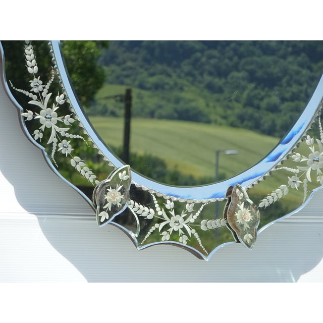 1950s Vintage Venetian Oval Mirror with Pediment, 1950s For Sale - Image 5 of 18