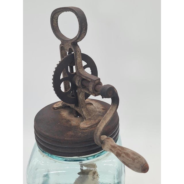 Large Antique Three-Liter Butter Churn, 1890s For Sale - Image 4 of 9