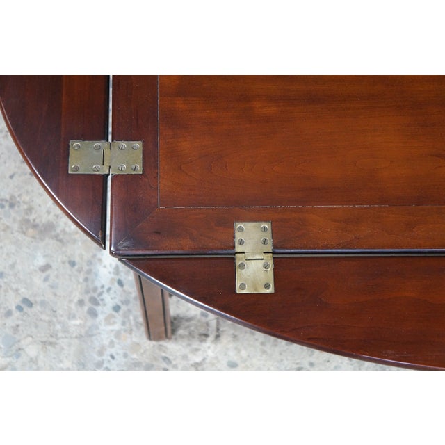 Wood Vintage Statton Old Towne Cherry English Chippendale Style Butlers Coffee Table For Sale - Image 7 of 18