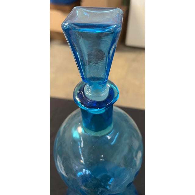 Mid 20th Century Vintage Ribbed Turquoise/Blue Glass Vase With Stopper For Sale - Image 5 of 7