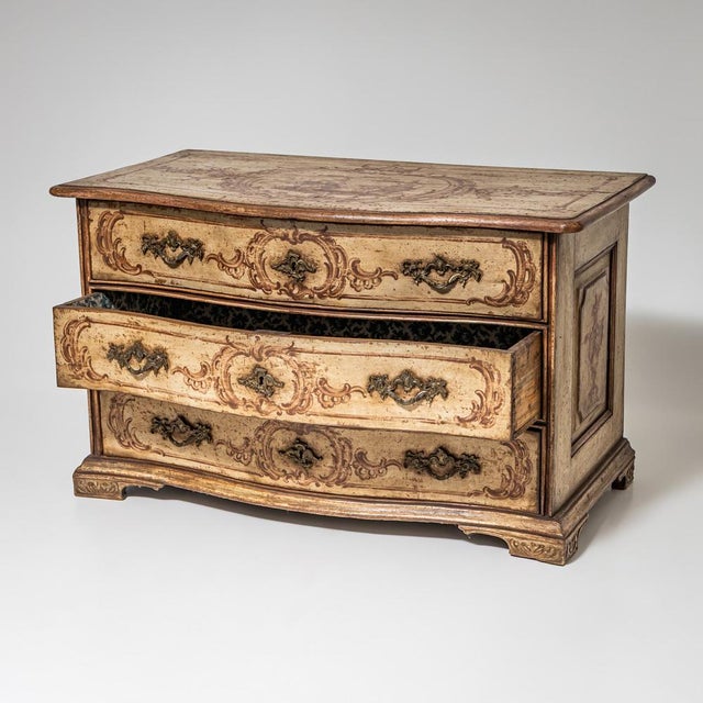 Baroque Hand-Painted Commode, 18th Century For Sale - Image 4 of 12
